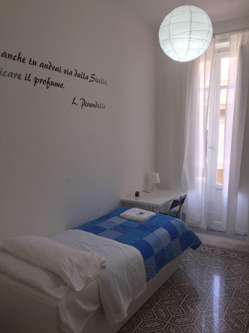 Liola Palermo #Teatro Massimo Bed and Breakfast Buitenkant foto